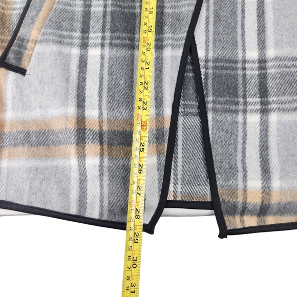 Plaid Open Front Vest Women's Large - Picture 12 of 16